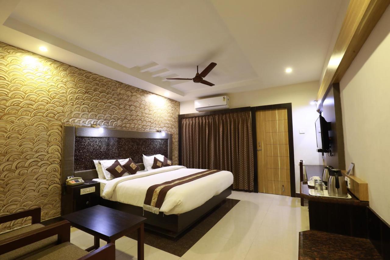 Hotel Mayas Tiruchirappalli Dış mekan fotoğraf