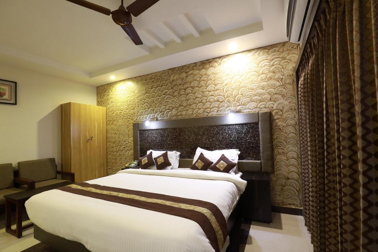 Hotel Mayas Tiruchirappalli Dış mekan fotoğraf
