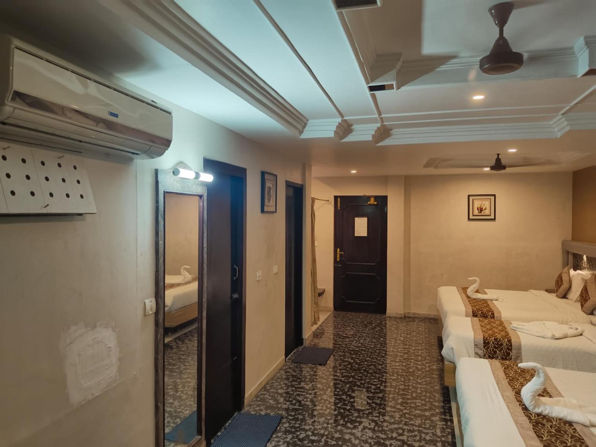 Hotel Mayas Tiruchirappalli Dış mekan fotoğraf
