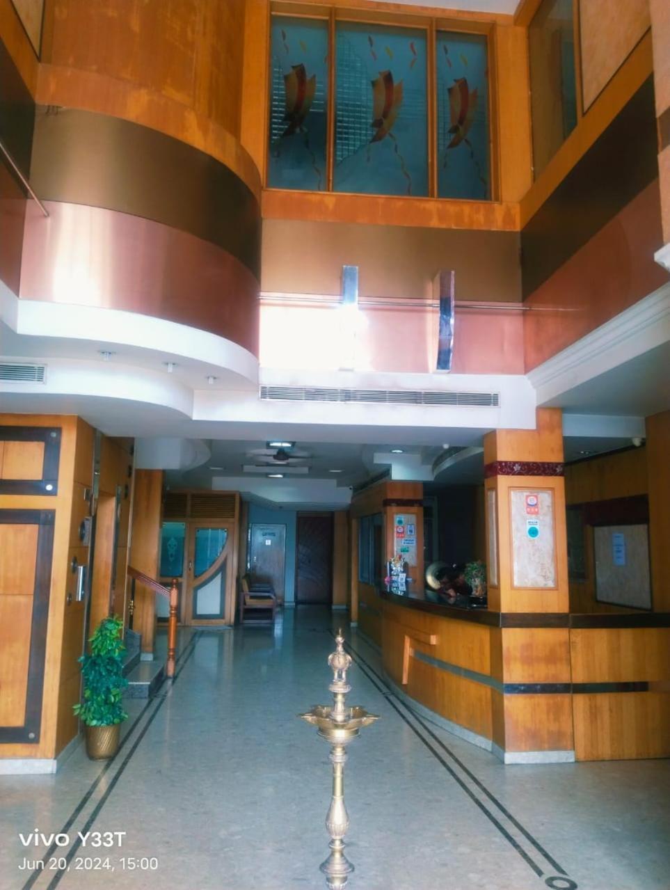 Hotel Mayas Tiruchirappalli Dış mekan fotoğraf