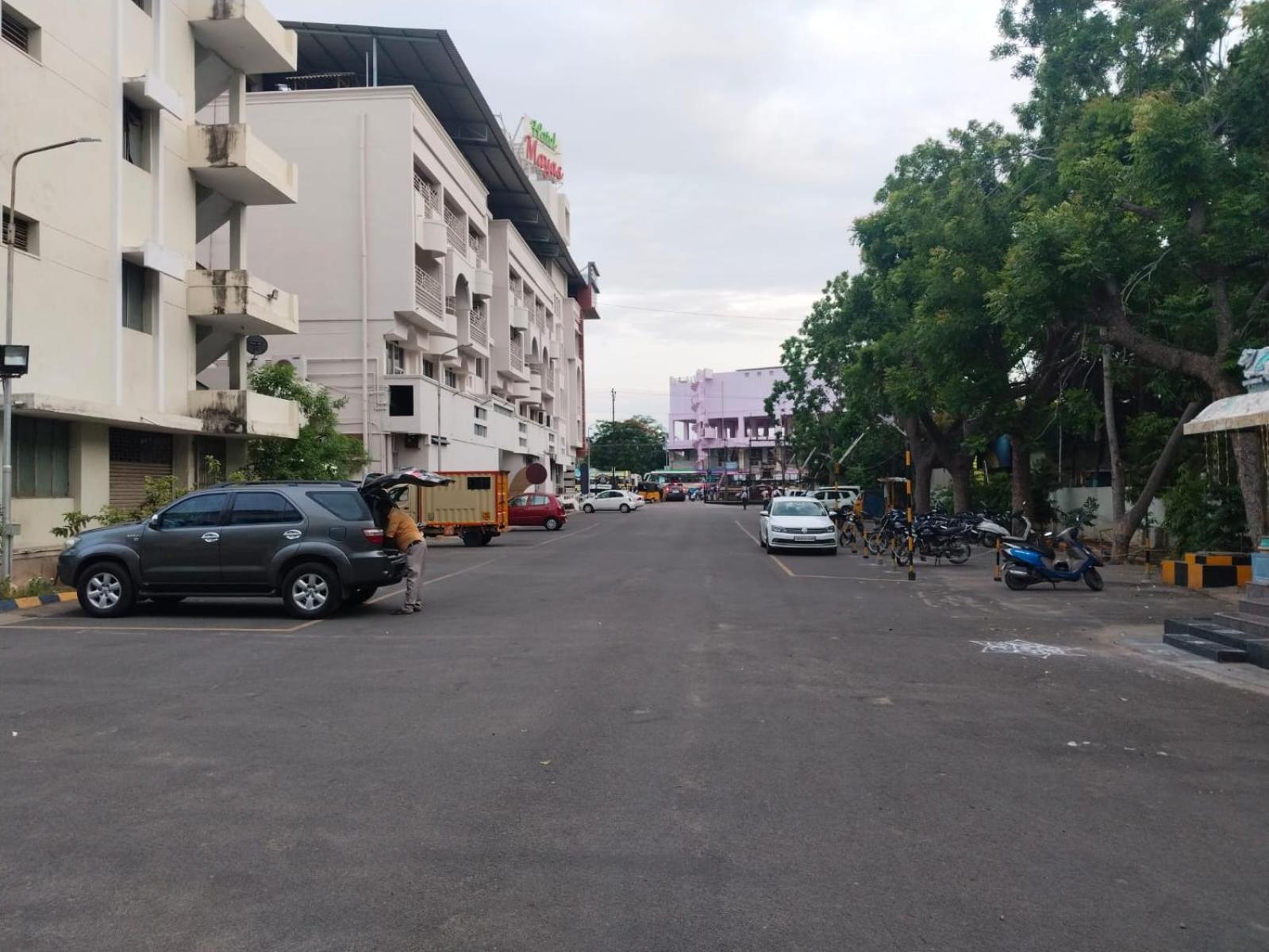 Hotel Mayas Tiruchirappalli Dış mekan fotoğraf