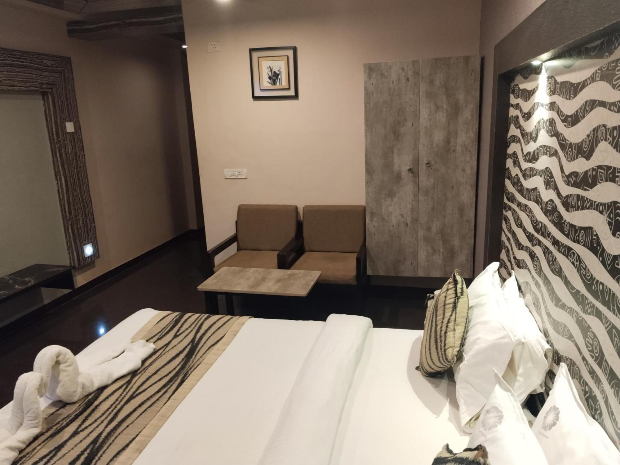 Hotel Mayas Tiruchirappalli Dış mekan fotoğraf